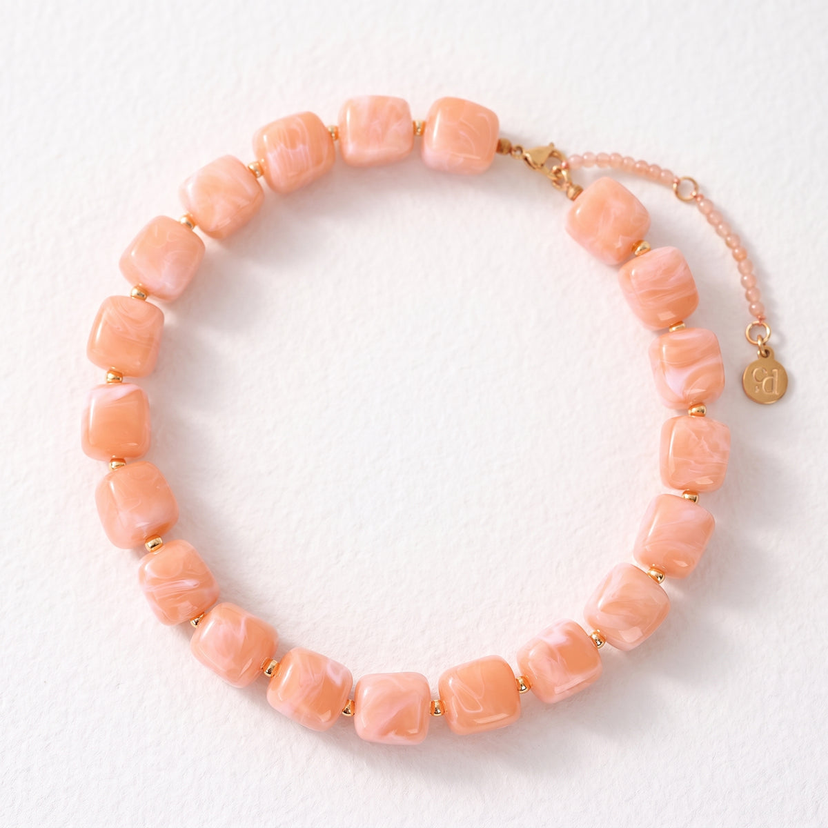 Collier à perles carrées épaisses orange