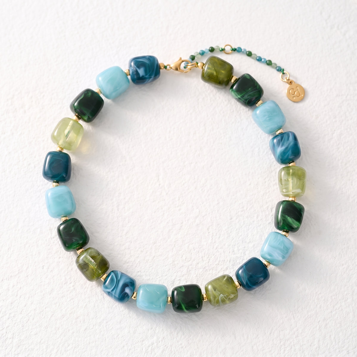 Collier à perles carrées épaisses Terre