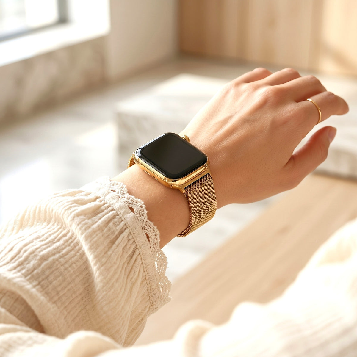 Bracelet extensible de luxe en acier doré pour Apple Watch