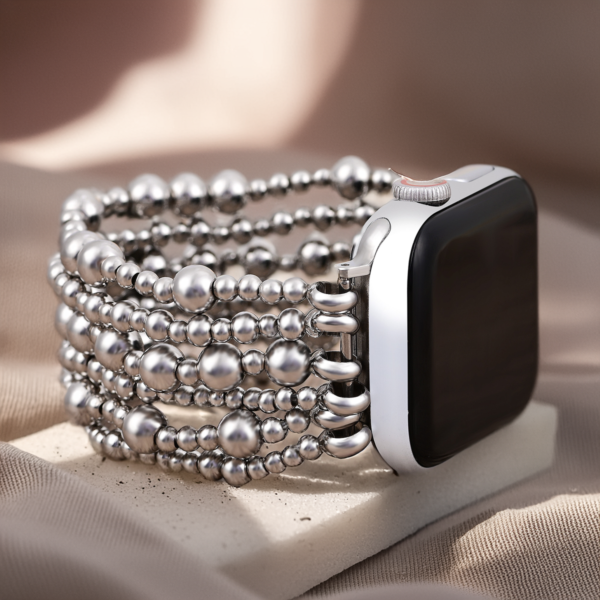 Bracelet extensible Platinum Demure pour Apple Watch