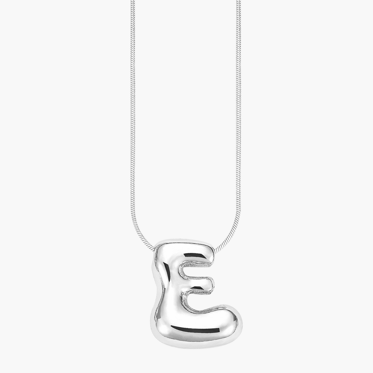 Collier initial en lettres bulles à éclat argenté
