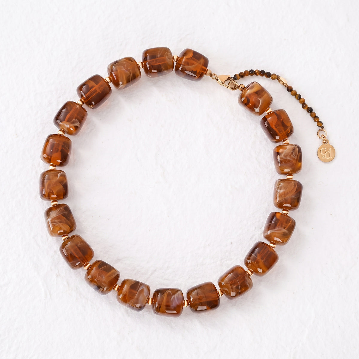 Collier à perles carrées épaisses marron