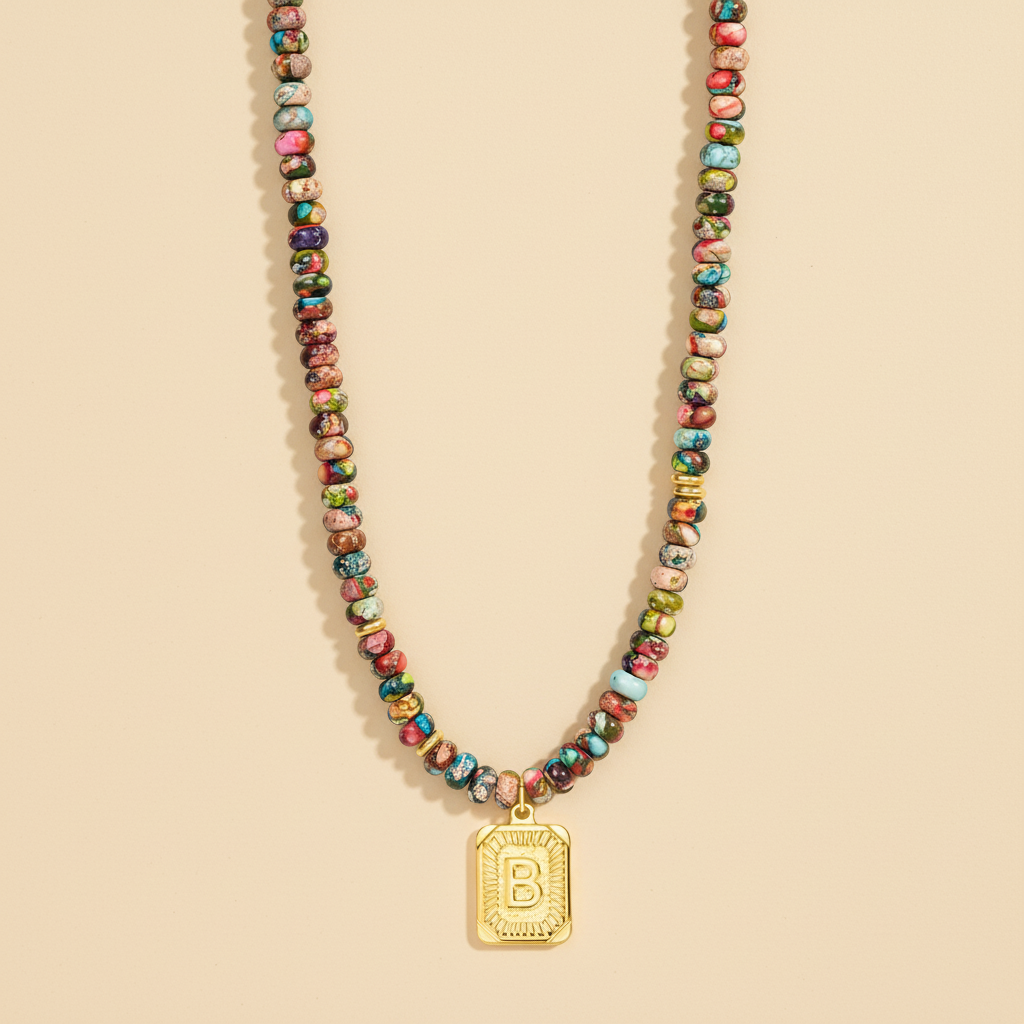 Collier lettre en jaspe impérial bleu