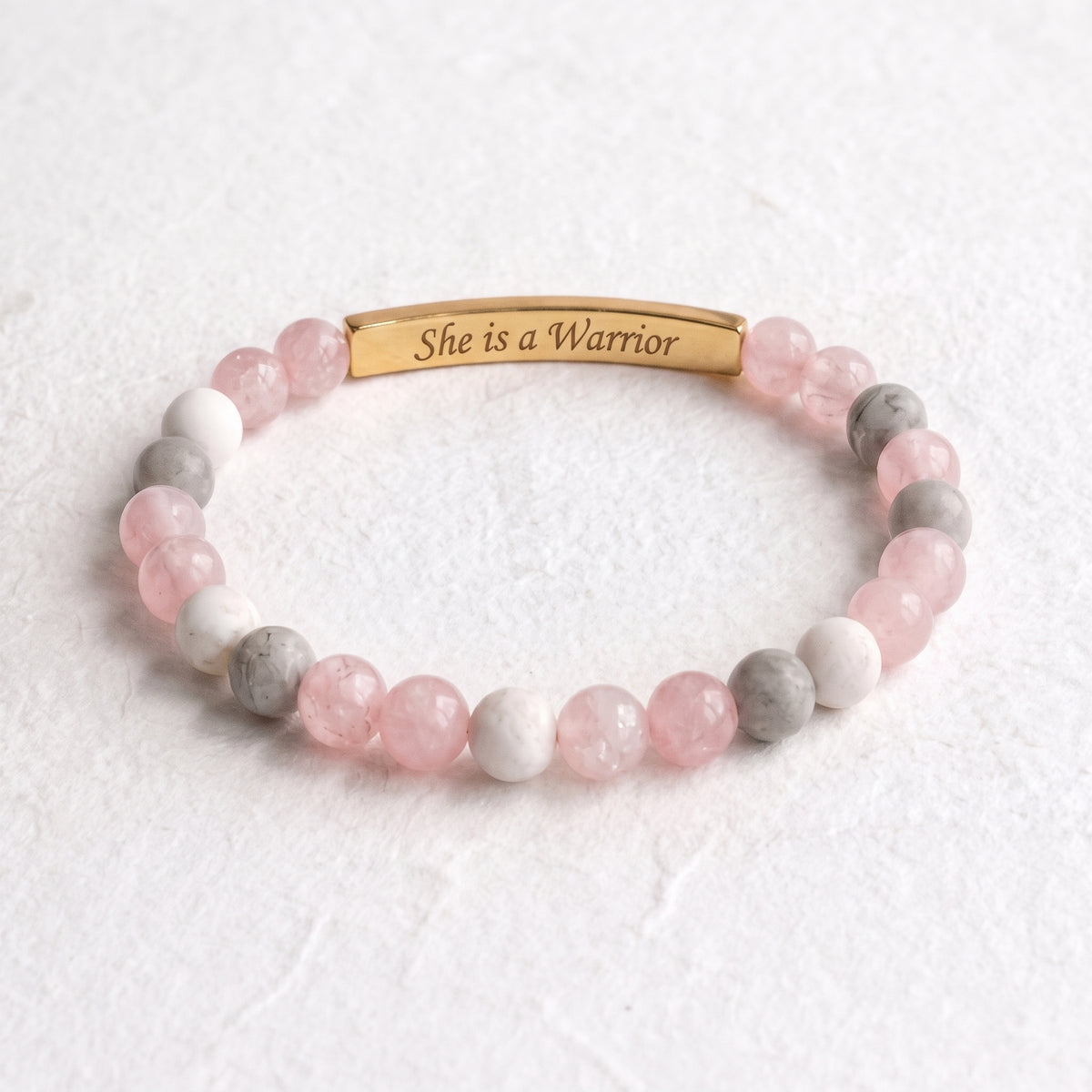 Bracelet du Mois de sensibilisation au cancer du sein – Elle est une guerrière