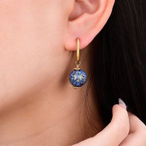 Boucles d'oreilles créoles Sphère mouchetée Ciel de saphir