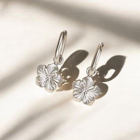 Boucles d'oreilles créoles Bloom Charm