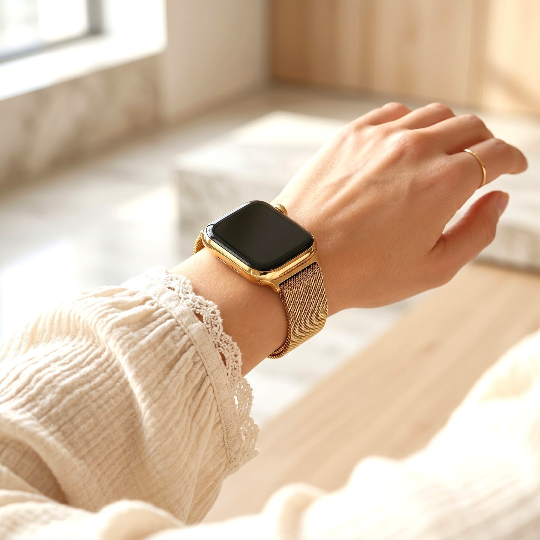 Bracelet extensible de luxe en acier doré pour Apple Watch