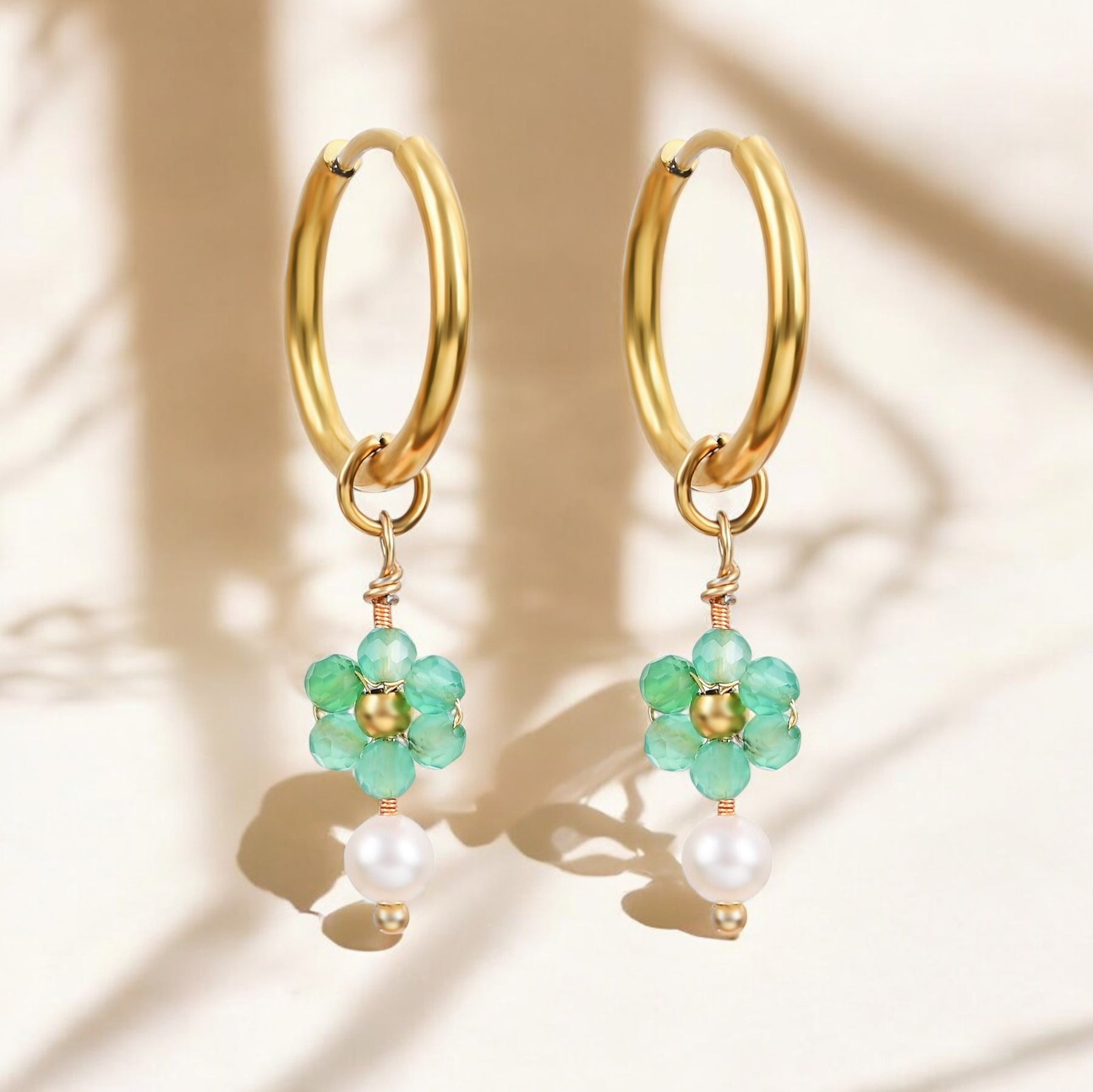 Boucles d'oreilles créoles Green Blossom Pearl
