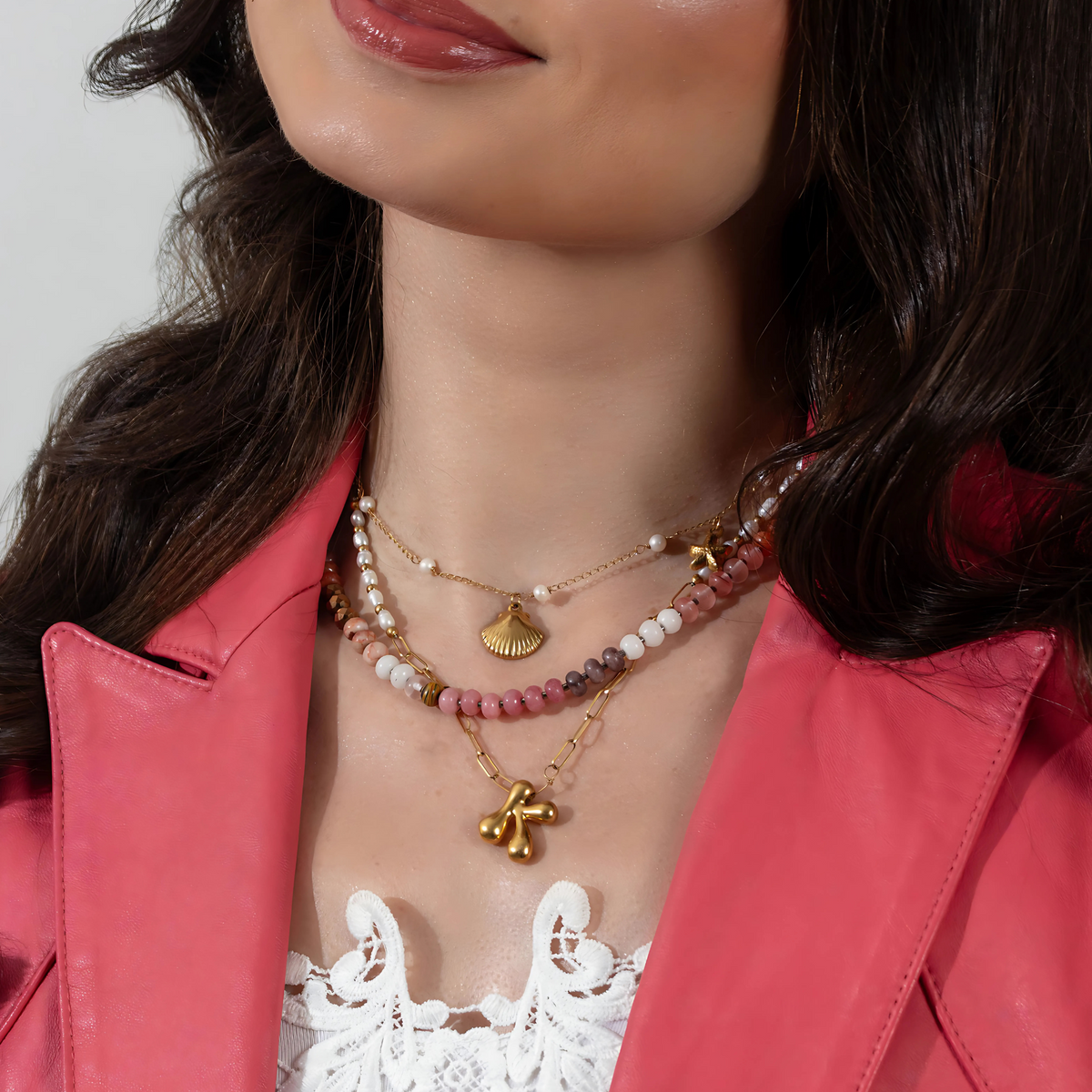 Collier en pierre de blush rubis