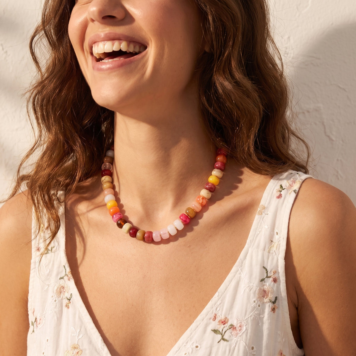 Collier imposant aux teintes chaleureuses de l’automne