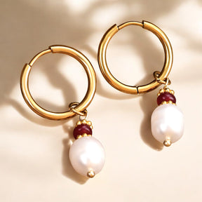 Boucles d'oreilles créoles Golden Grace en perle et agate jade