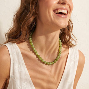 Collier épais à perles vertes