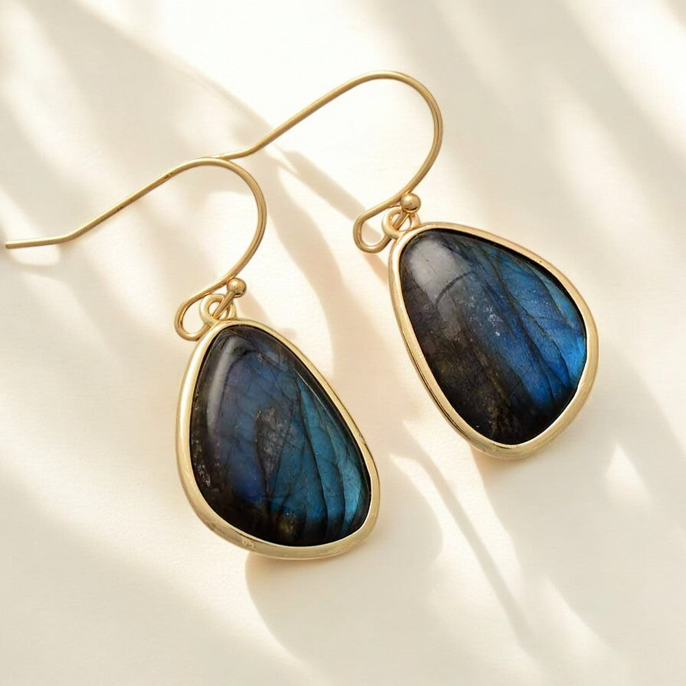 Boucles d'oreilles crochet en labradorite éminente