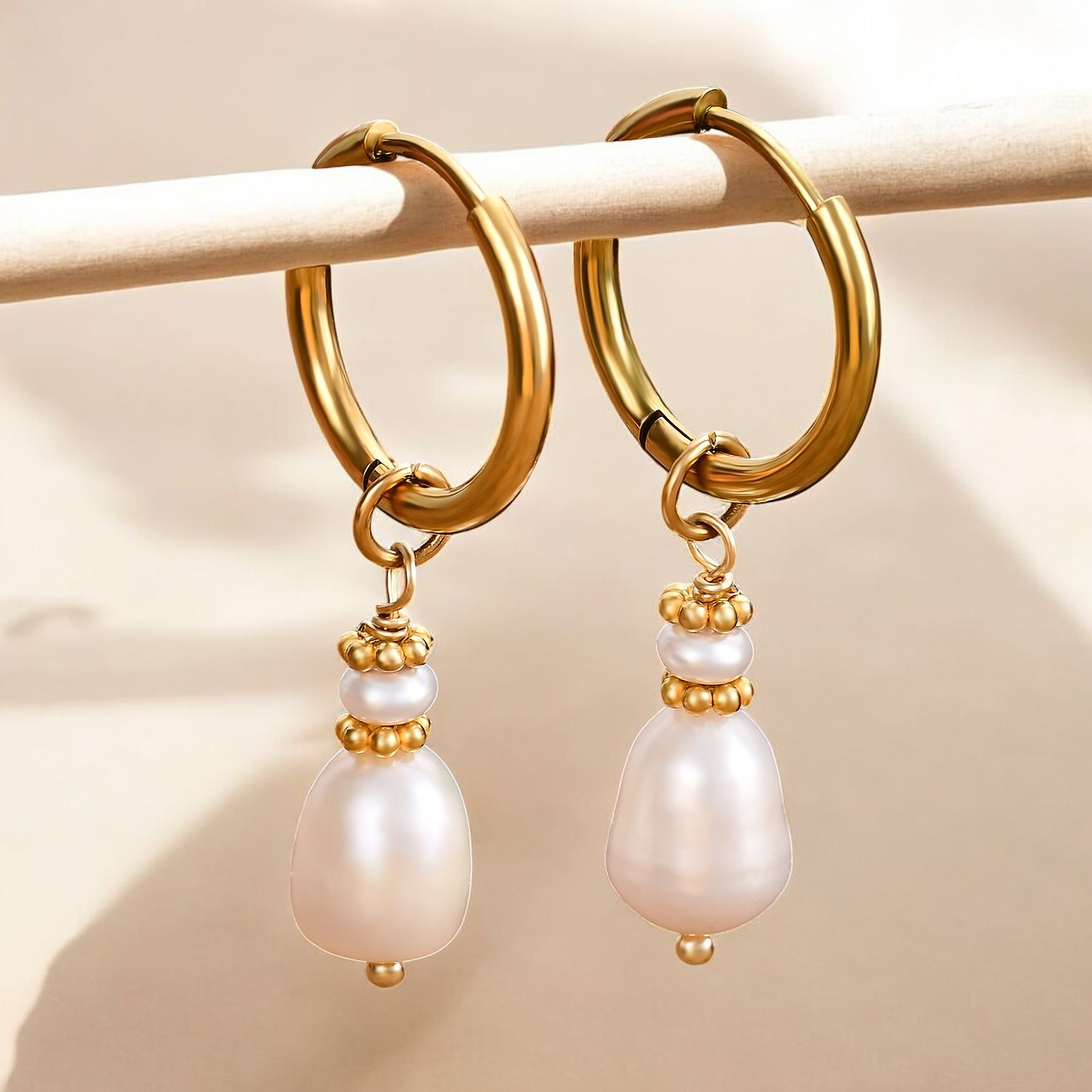 Boucles d'oreilles créoles en perles et agates Golden Grace