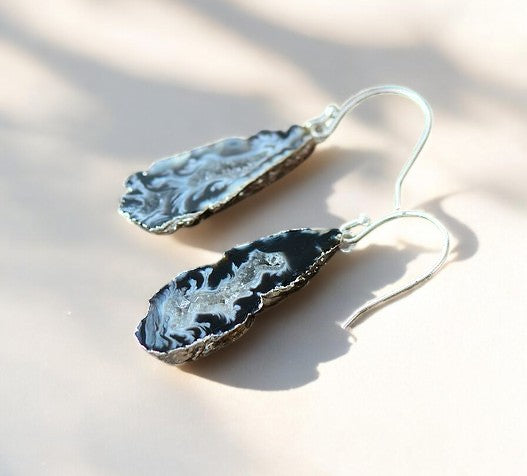 Boucles d'oreilles pendantes en agate naturelle